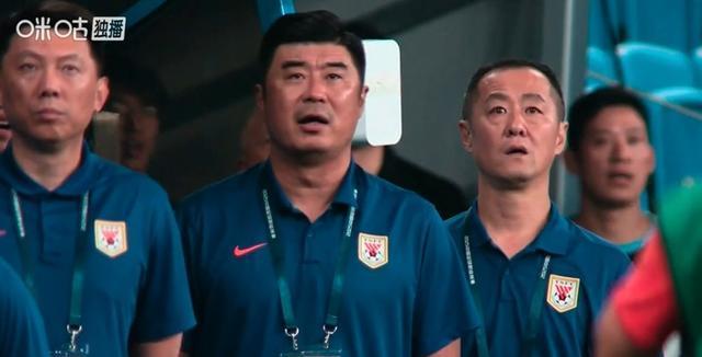 专业, 但是后卫