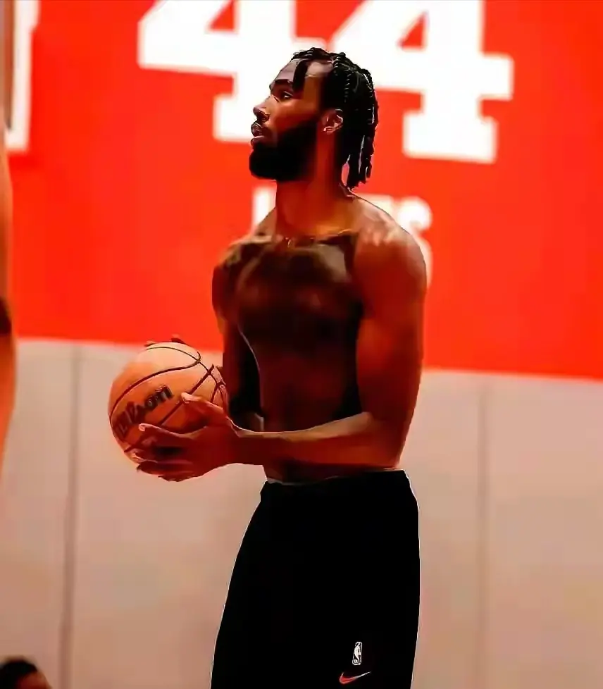 火箭伊森更, 分钟拿下