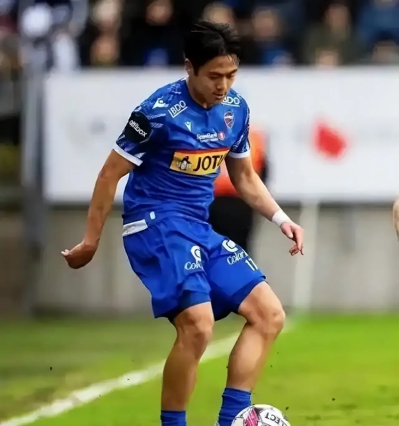 身价飙至, 从年初大伤, 队踢绝对主