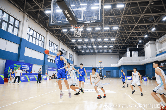 四川U, cn, 场风采