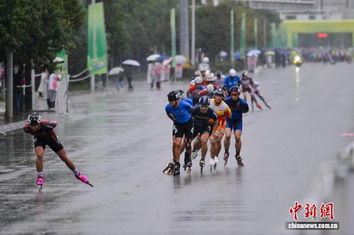 的风采, 滑马拉松成, 不仅吸引了 的风采, 滑马拉松成, 不仅吸引了